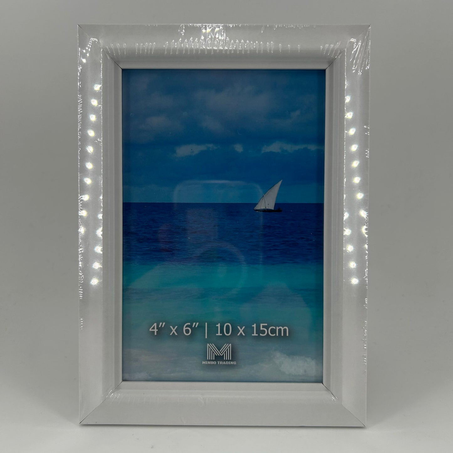 Paris 4x6 Inch White Photo Frame image 0