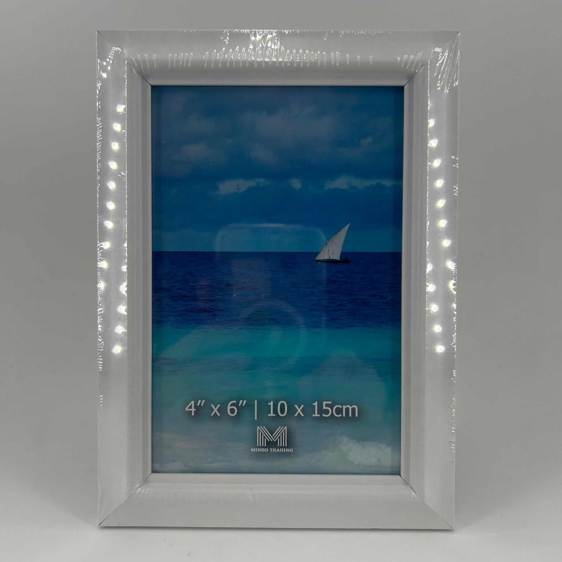 Paris 4x6 Inch White Photo Frame image 0