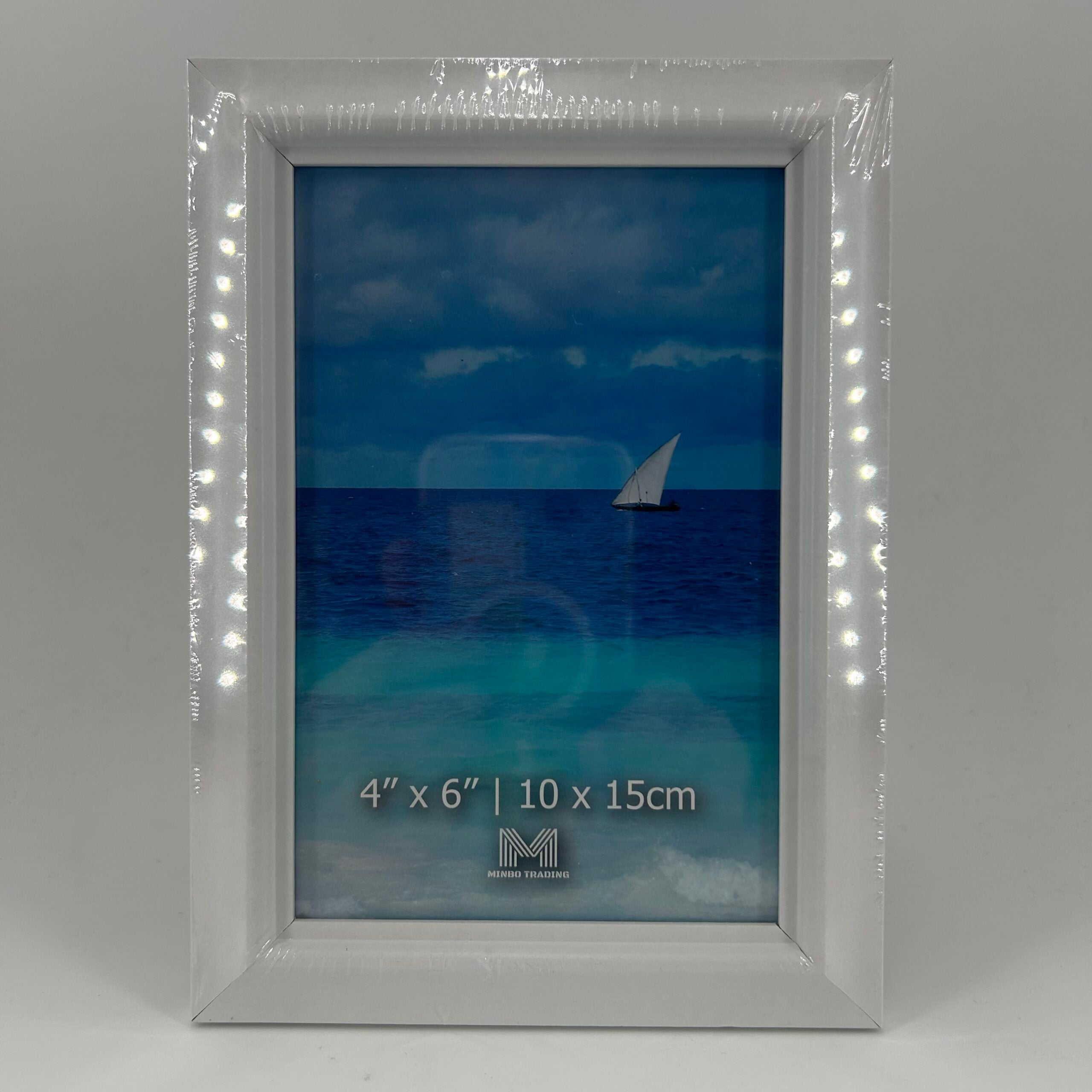Paris 4x6 Inch White Photo Frame image 0